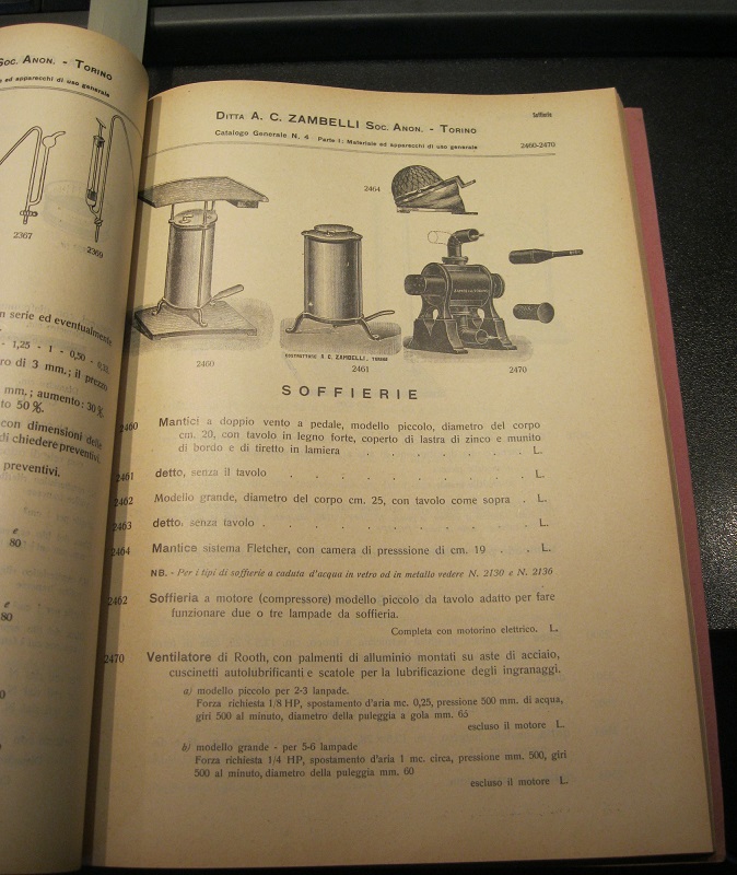 Ditta A C. Zambelli. Officina meccanica e soffieria da vetro. Catalogo n. 4, materiale d'uso generale nei laboratori